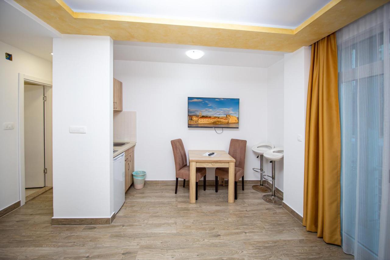 Apartment Sofija Budva Dış mekan fotoğraf