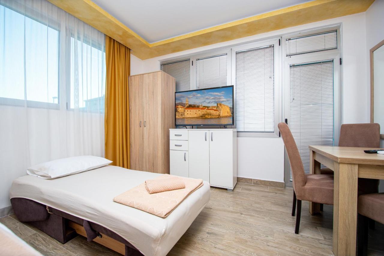 Apartment Sofija Budva Dış mekan fotoğraf
