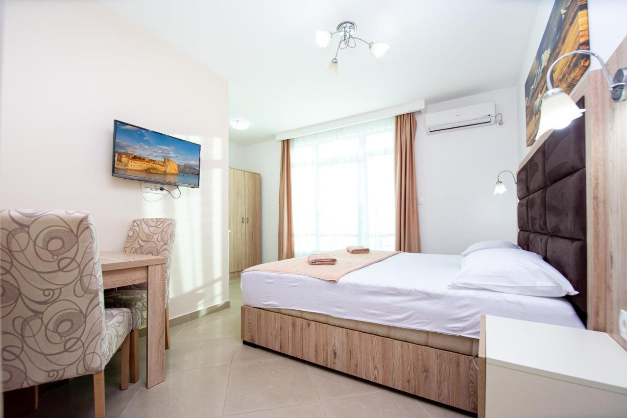 Apartment Sofija Budva Dış mekan fotoğraf
