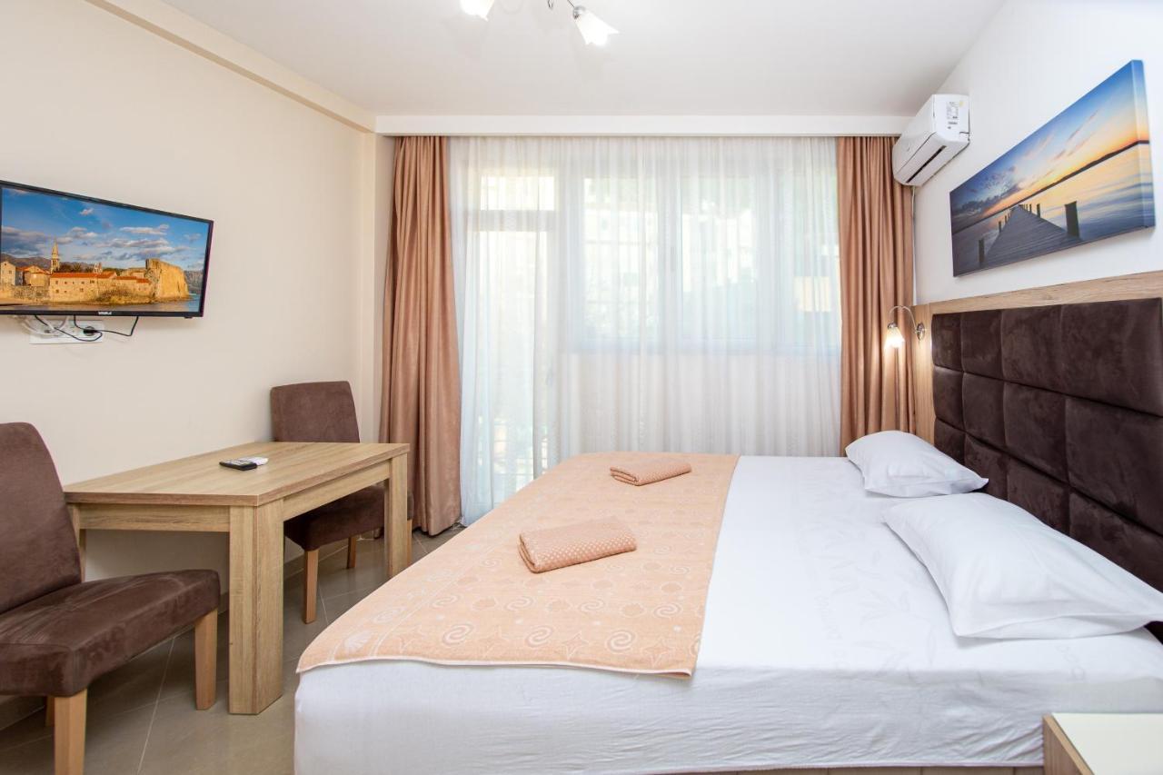 Apartment Sofija Budva Dış mekan fotoğraf